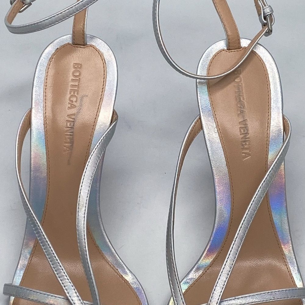 Bottega Veneta Stretch Leather Strappy Thong Sandals size 37.5 - Picture 11 of 14